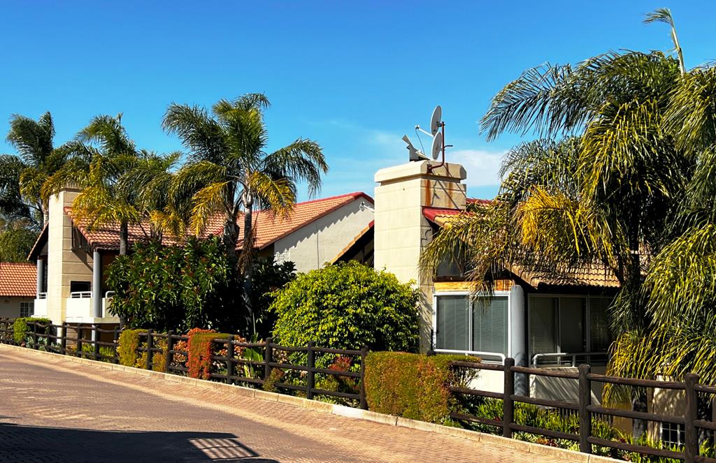 2 Bedroom Simplex