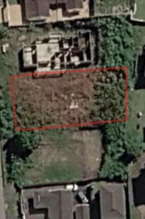 699 m² Land
