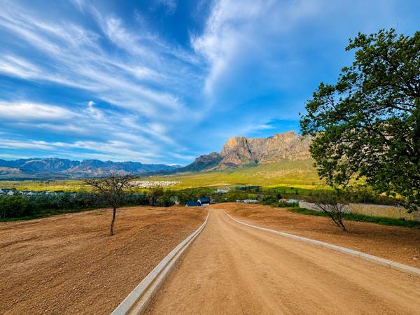 518 m² Land