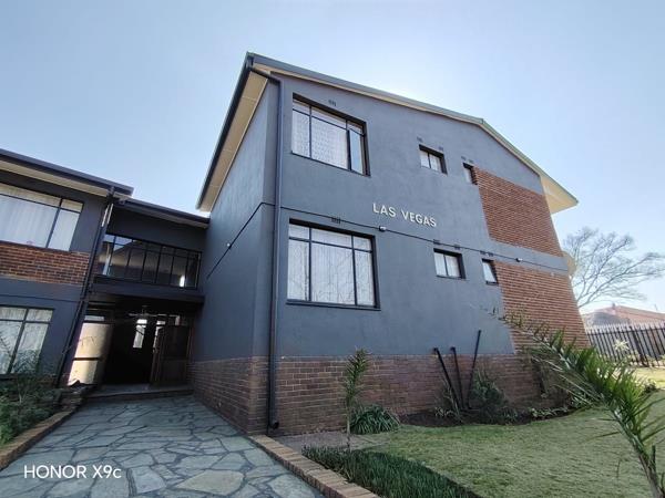 25 Bedroom Apartment