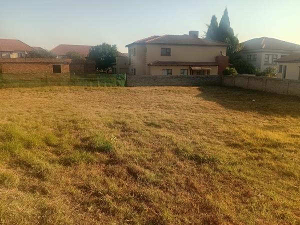 580 m² Land