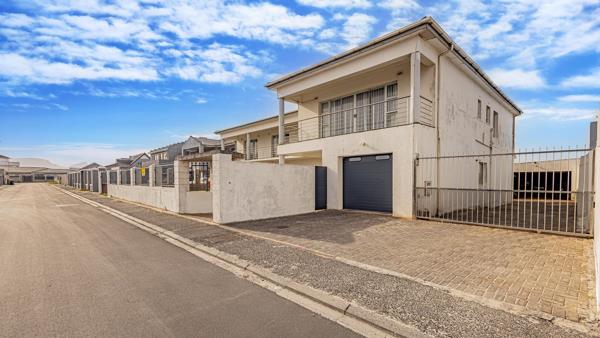 7 Bedroom House