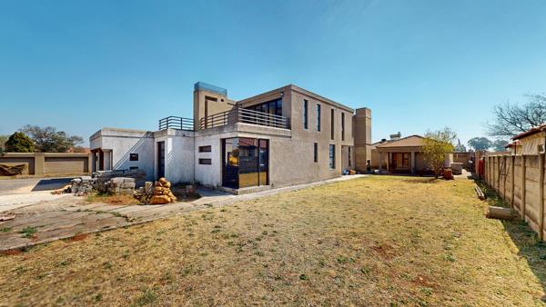 7 Bedroom House