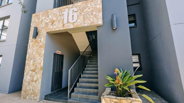 2 Bedroom Townhouse