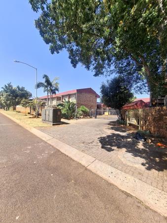 2 Bedroom Duplex
