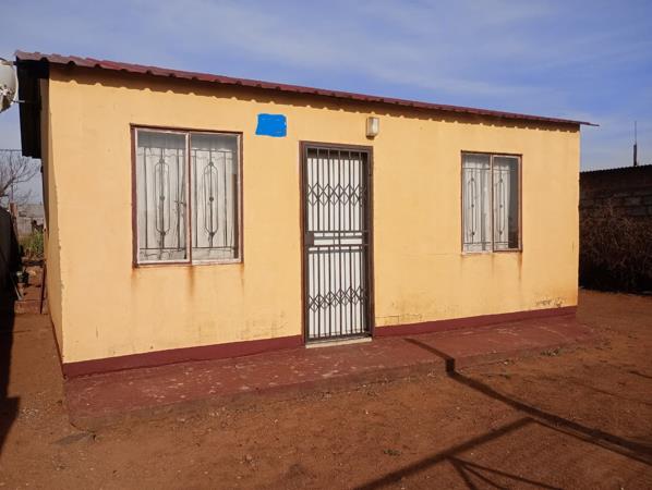 2 Bedroom House