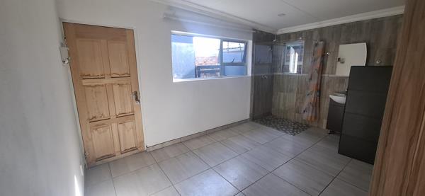 1 Bedroom Garden Cottage