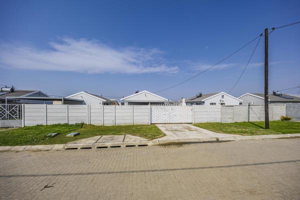 2 Bedroom House