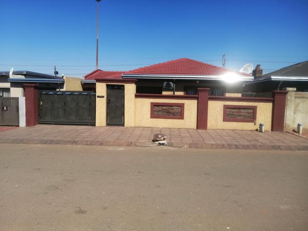 4 Bedroom House