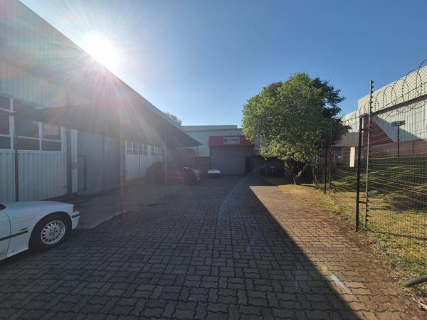 332 m² Industrial space