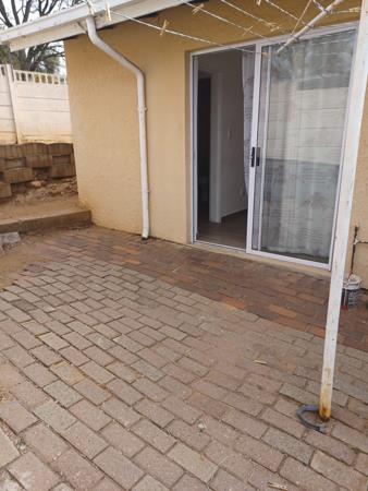 1 Bedroom House