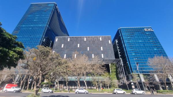 166 m² Commercial space