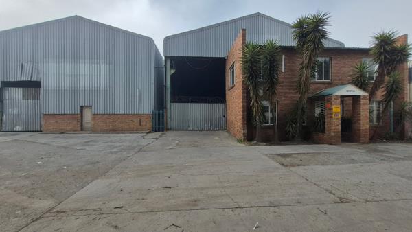 1 600 m² Industrial space