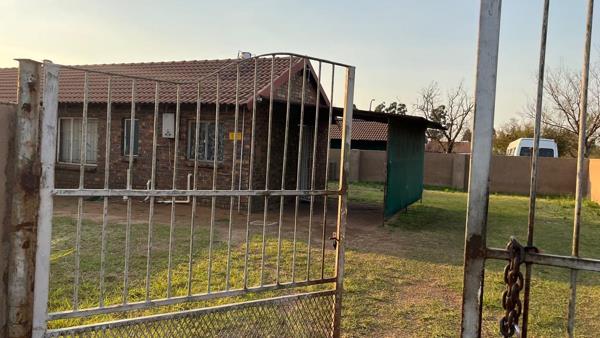 2 Bedroom House