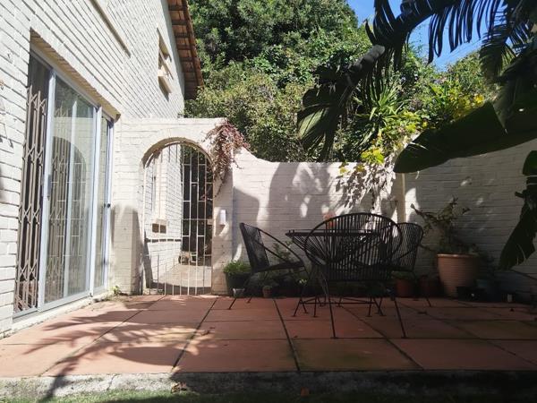 1 Bedroom House
