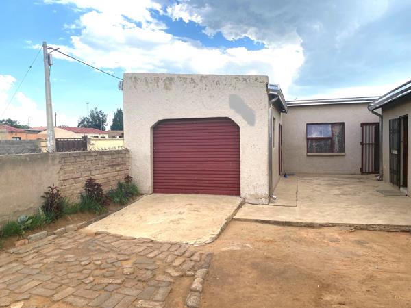 6 Bedroom House