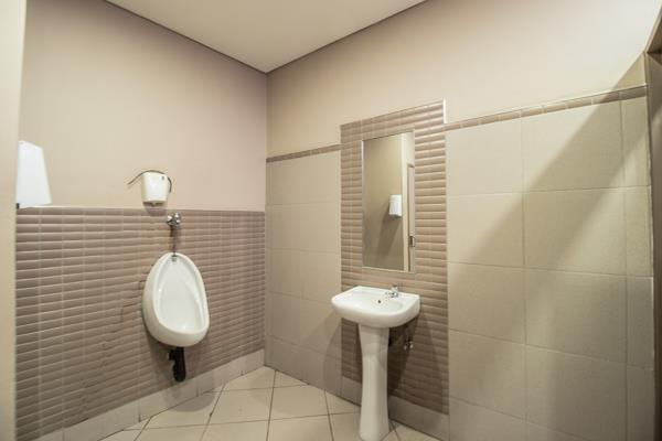 69 m² Commercial space