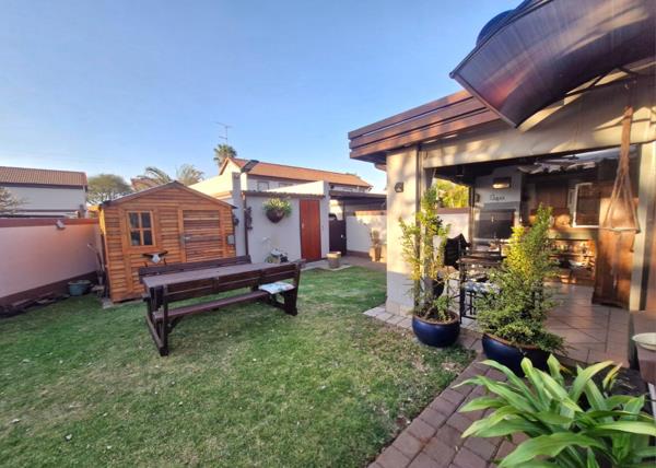 2 Bedroom Townhouse