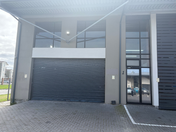 235 m² Industrial space