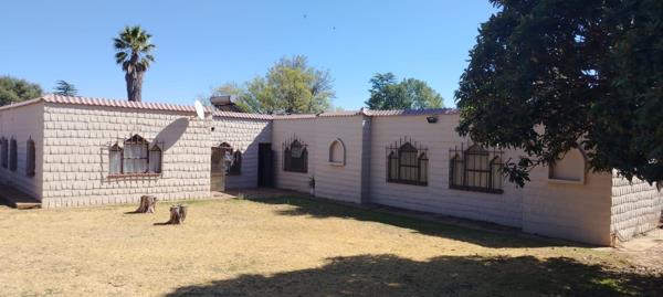 10 Bedroom House
