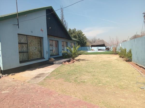 5 Bedroom House