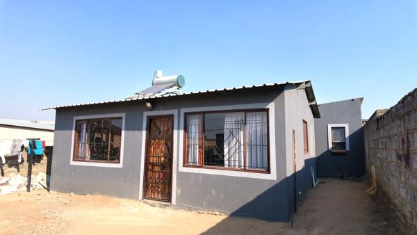 9 Bedroom House