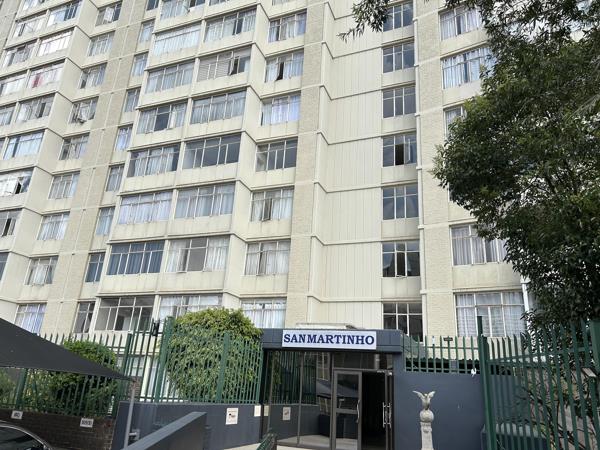 1.5 Bedroom Apartment