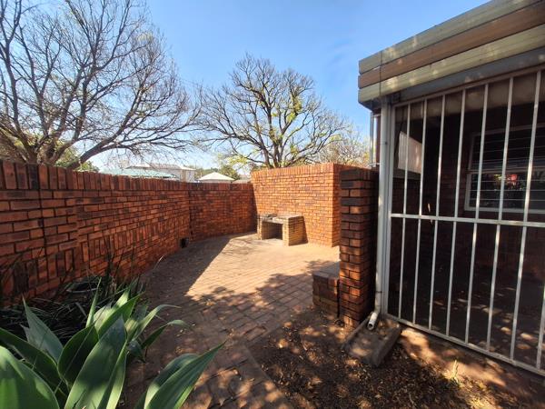 1 Bedroom House