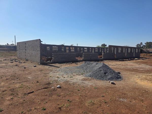 2 974 m² Land