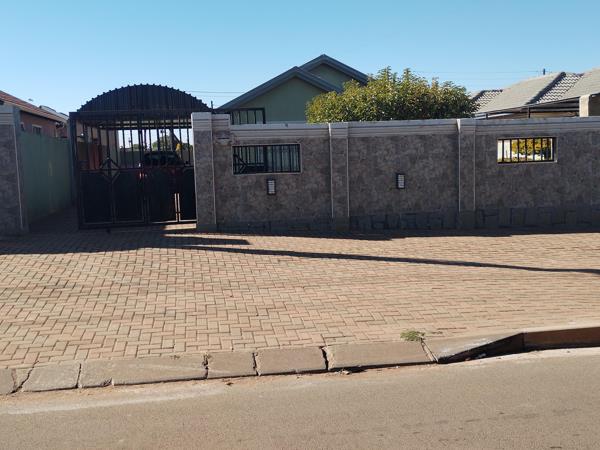 3 Bedroom House