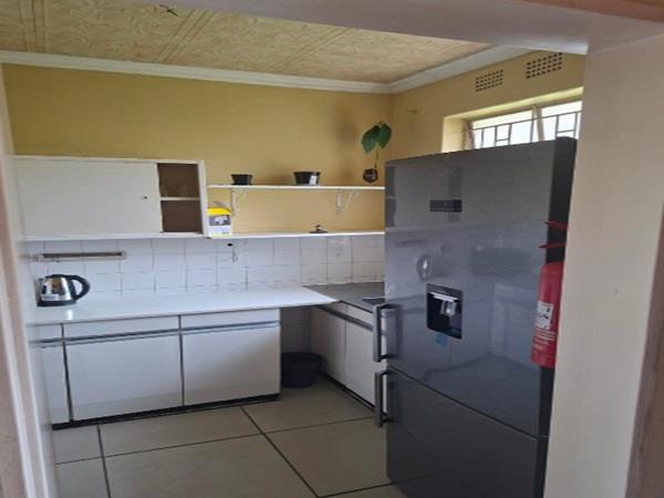 2 Bedroom Flat
