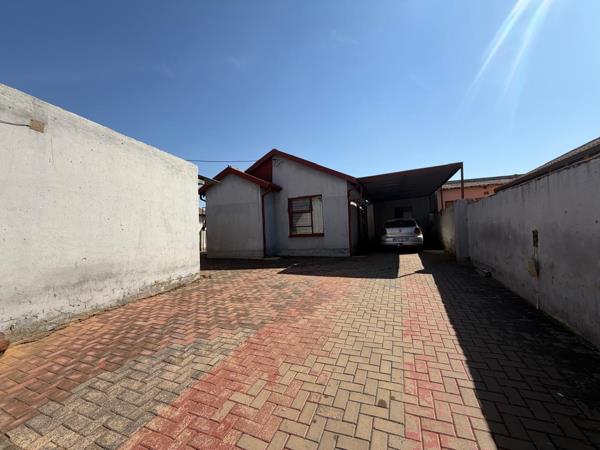 2 Bedroom House