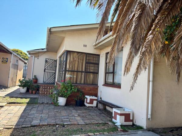 1 Bedroom Garden Cottage