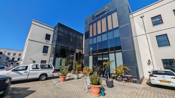 402 m² Commercial space