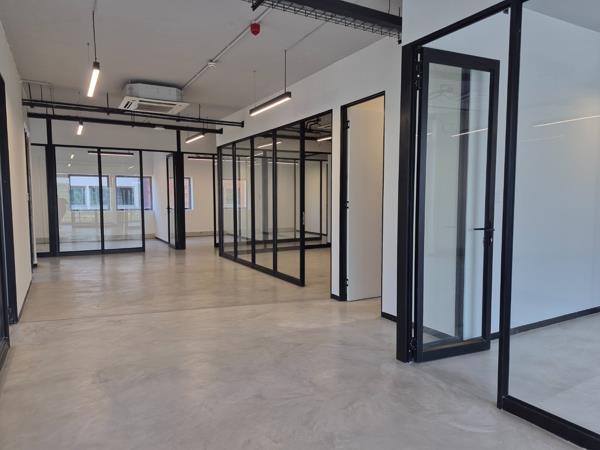 285 m² Office Space