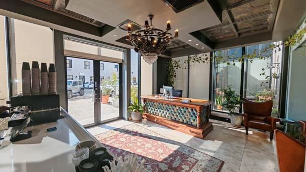 960 m² Commercial space