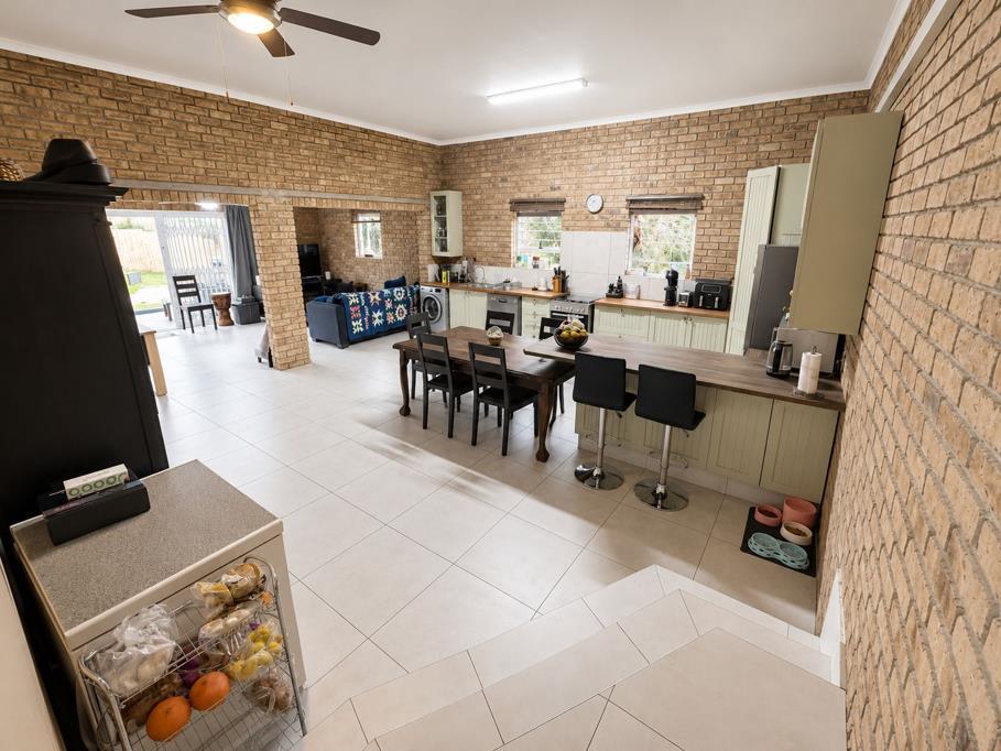 1 Bedroom Garden Cottage in Carlswald