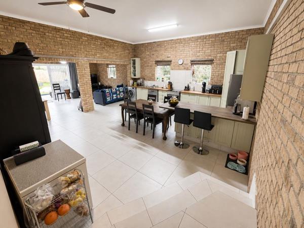 2 Bedroom Garden Cottage