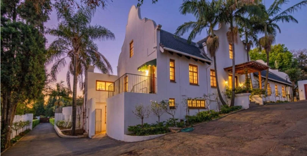 7 Bedroom House