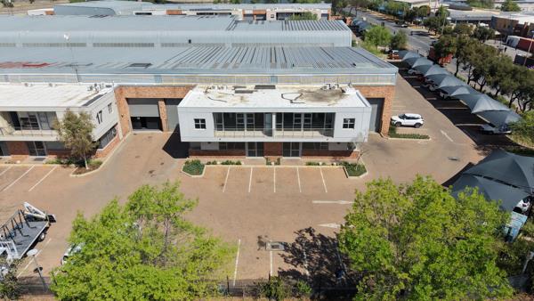 1 238 m² Industrial space