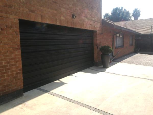 4 Bedroom Townhouse