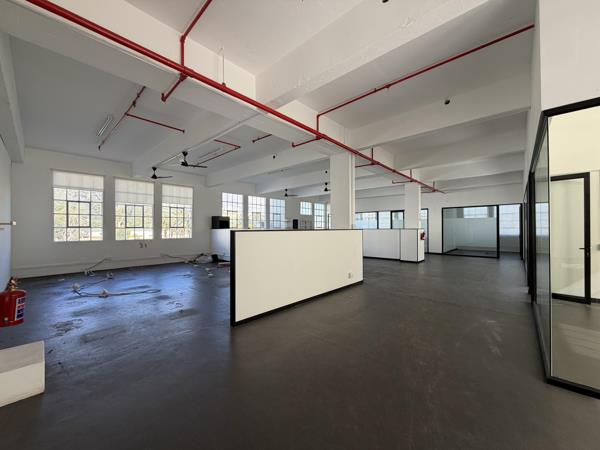 545 m² Commercial space