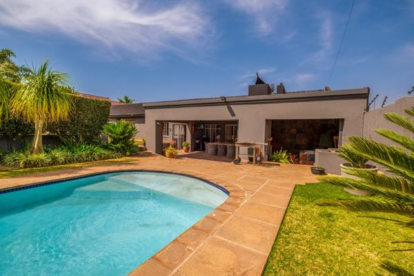 5 Bedroom House