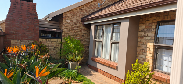 2 Bedroom House