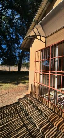 1 Bedroom House