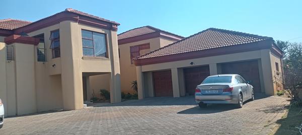 6 Bedroom House