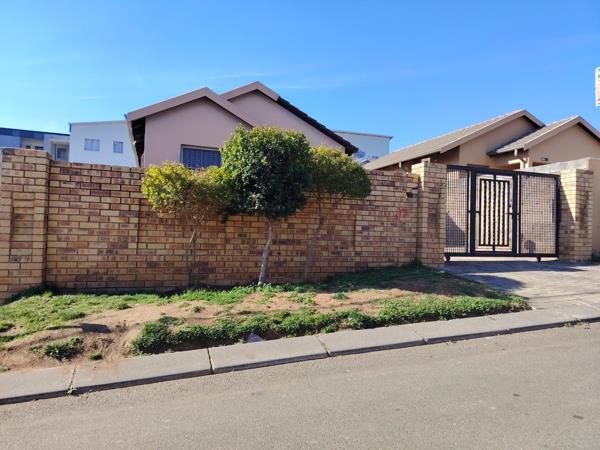 2 Bedroom House