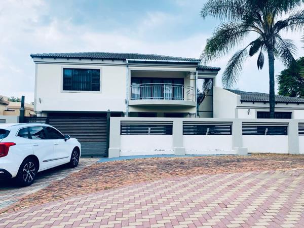 5 Bedroom House