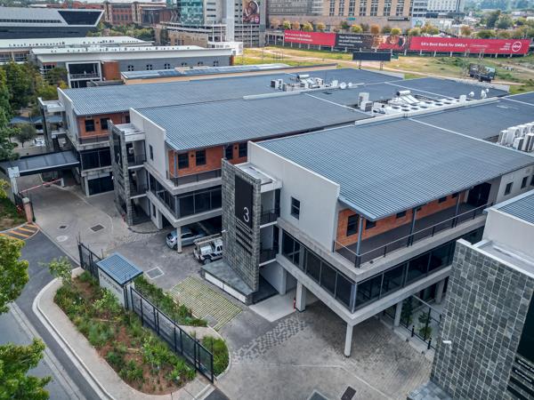 229.8 m² Commercial space