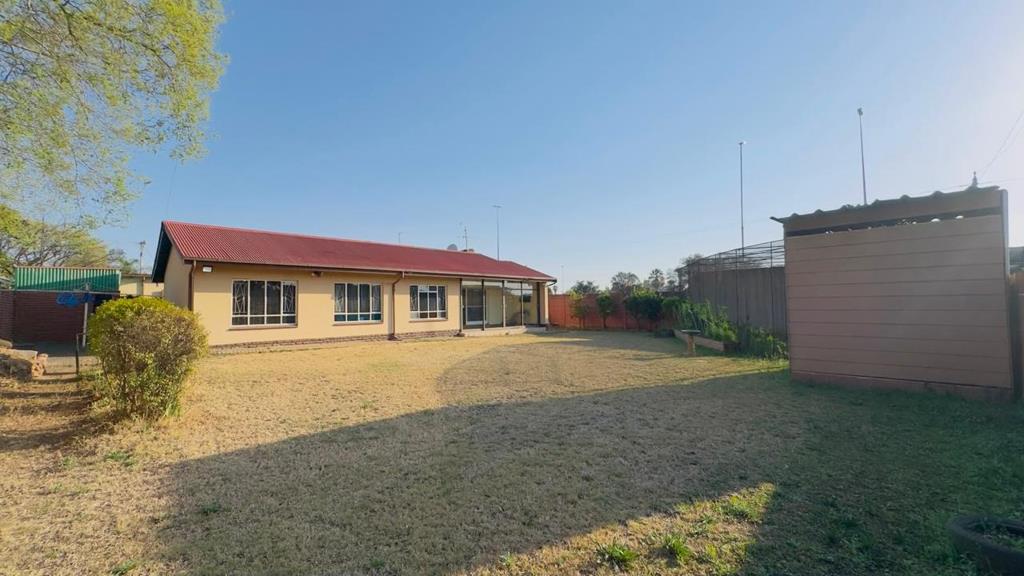 4 Bedroom House